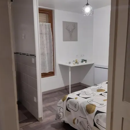 Joli Appartement T2 Agglo Troyes Sainte-Savine Exterior photo